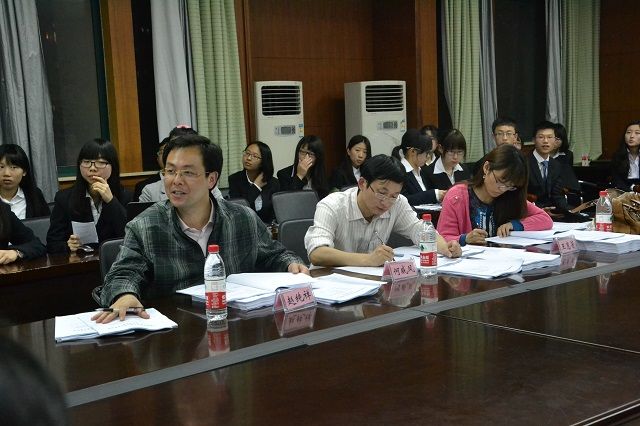 学院2014年大学生创新训练项目立项答辩会顺利举行